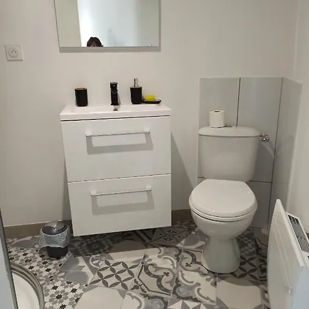 Le Petit Cosy Hotel 3*