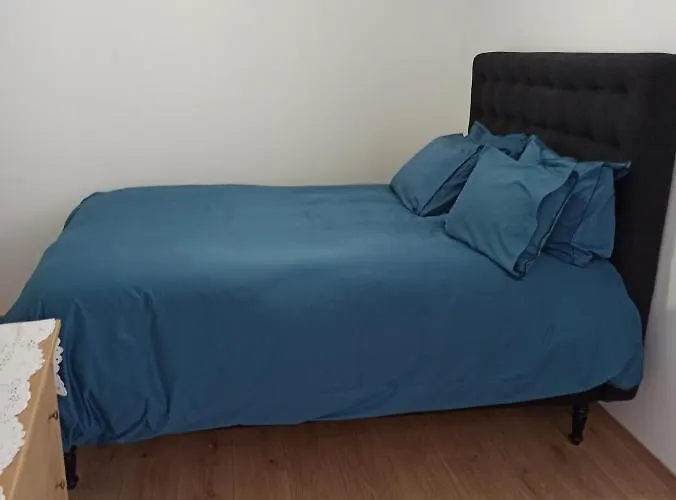 Le Petit Cosy 3* Saint-Front-la-Rivière